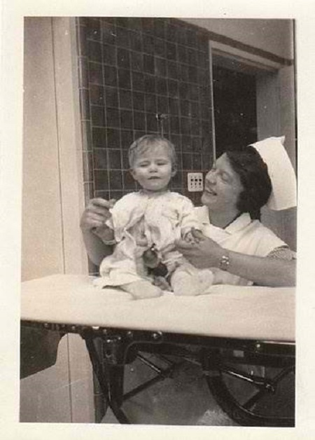 Vintage Nursing 48