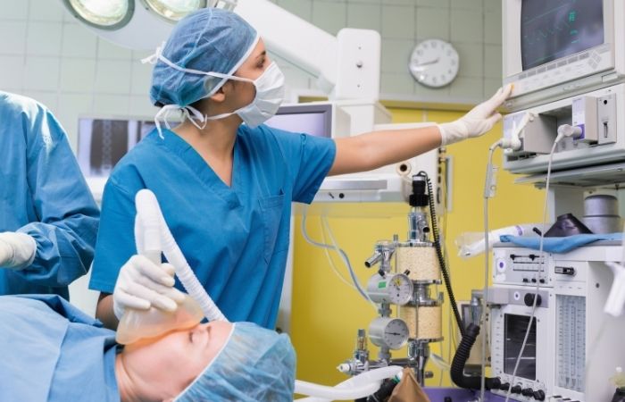 How to Become a Nurse Anesthetist Fast