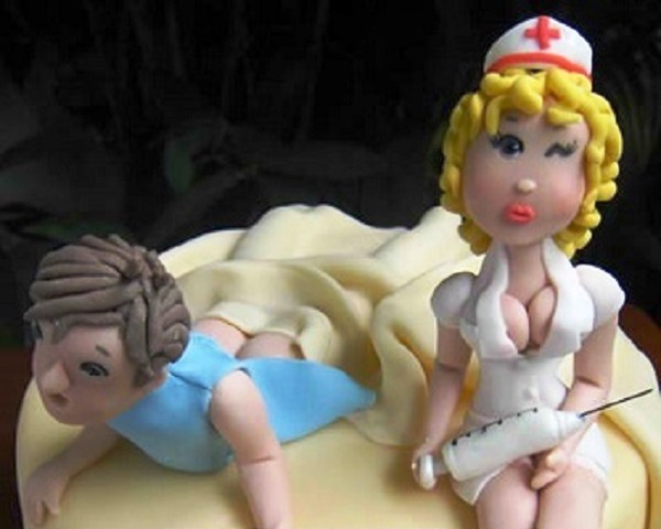 coolest nurse inspired cakes