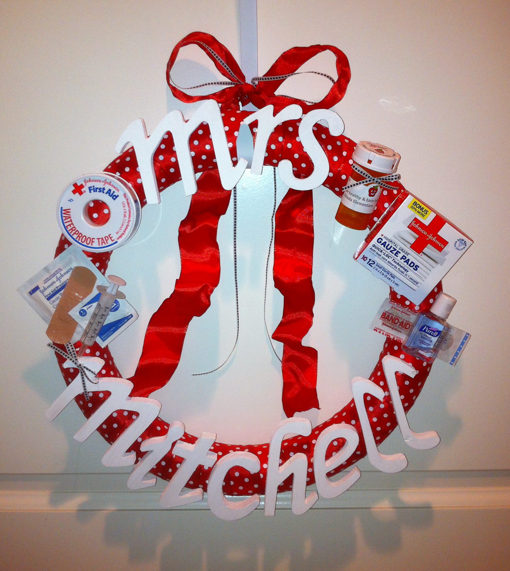 christmas nurse wreath