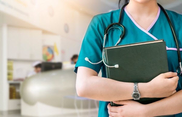 best nursing schools and programs in illinois