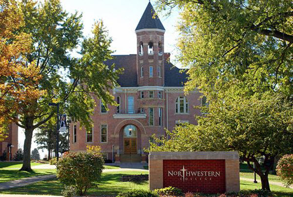northwestern college